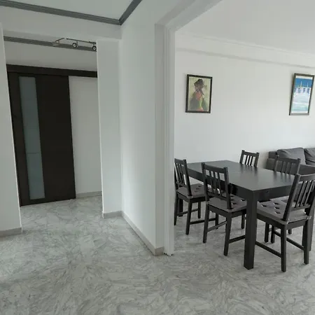 Chez Les Dukes Apartment Antibes